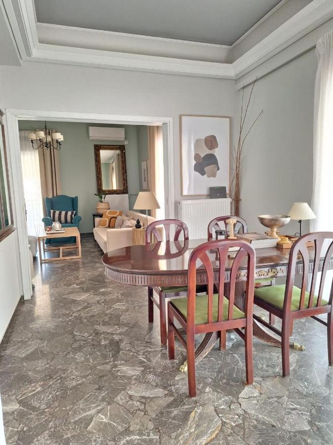 Large 1 Bedroom Penthouse With Large Terrace Athens Exterior photo